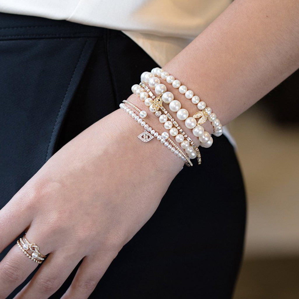 Pearl and diamond bracelet Clearance
